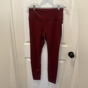 NWT Shape Hi-Rise SS Leggings in Port - Sz Medium